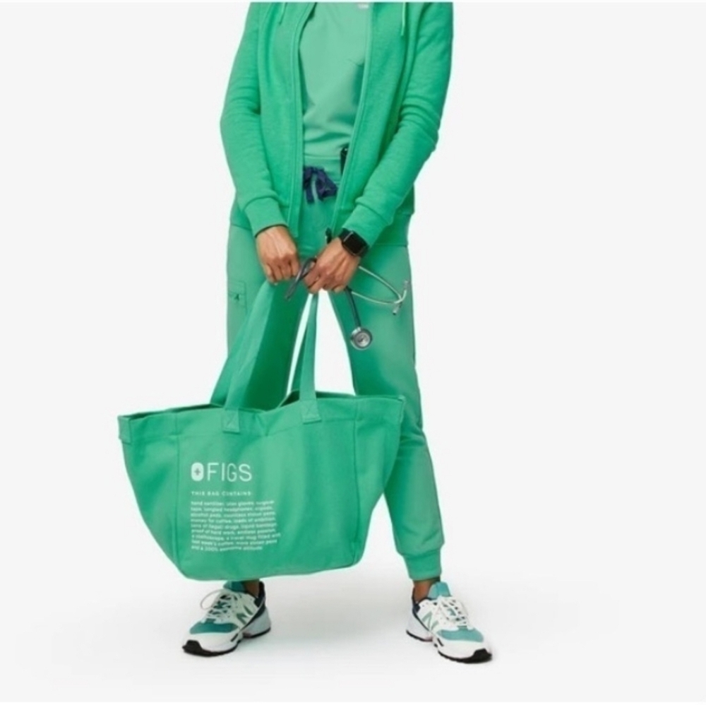 FIGS SURGICAL GREEN TOTE BAG - Picture 3 of 8